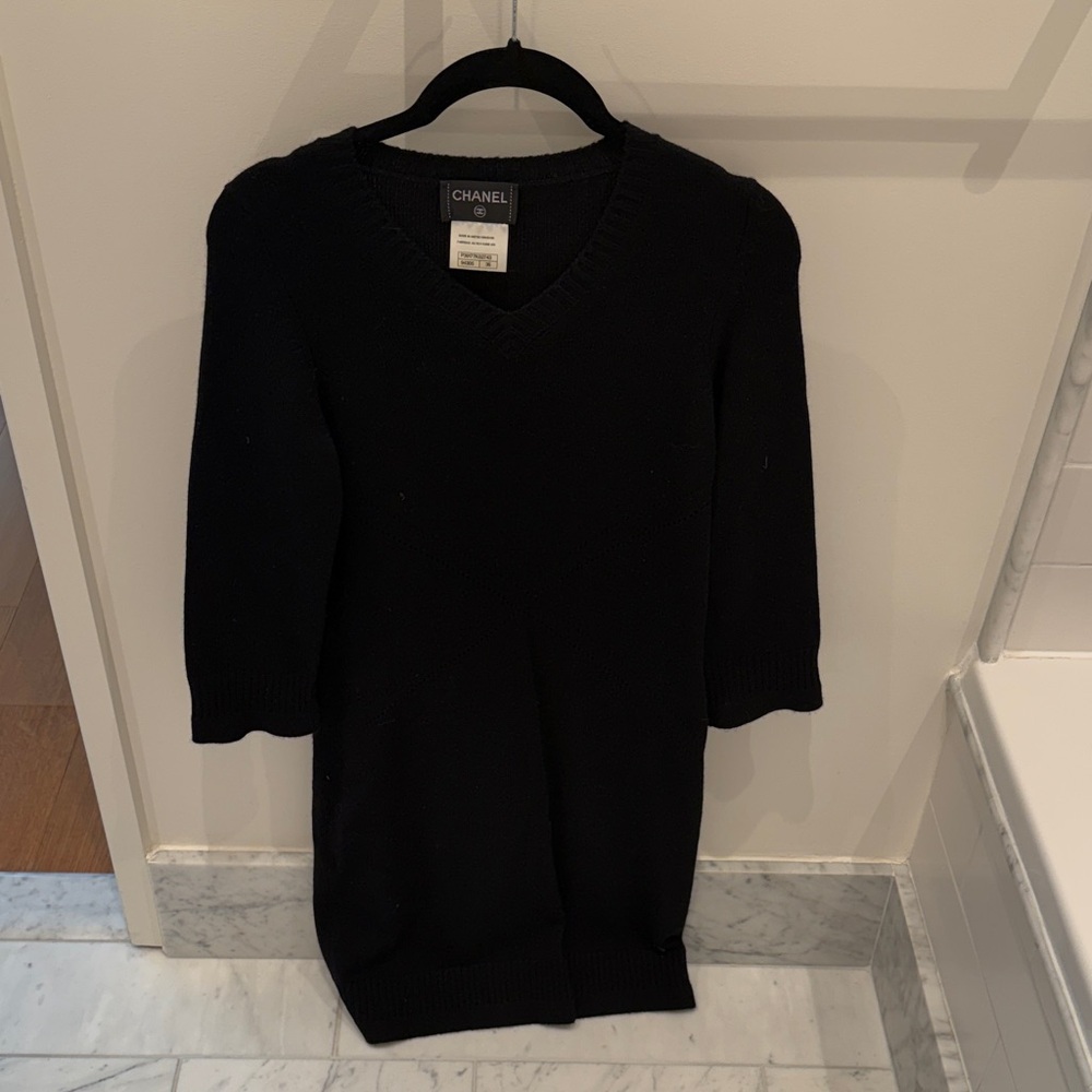 CHANEL Black V-Neck Mini Sweater Dress  (Size FR36)
